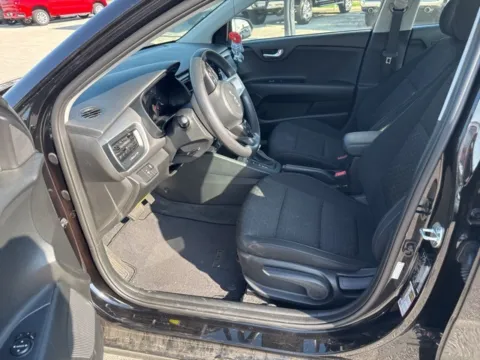 More photos of 2022 Kia Rio S at Lakeway Auto Sales, TN