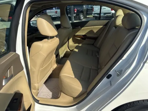 Another view of 2010 Honda Accord EX-L for sale in Morristown, TN at Lakeway Auto Sales