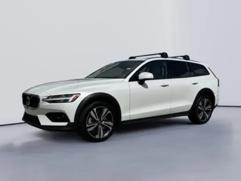 Photos of 2023 Volvo V60 Cross Country B5 Plus for sale in Morristown, TN at Lakeway Auto Sales