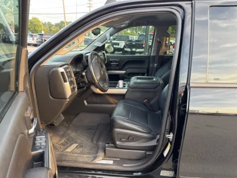 More photos of 2017 Chevrolet Silverado 1500 LTZ at Lakeway Auto Sales, TN