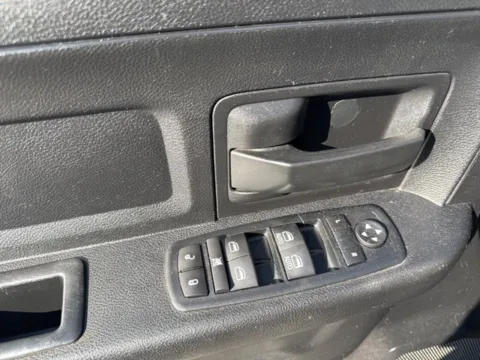 More photos of 2015 Ram 2500 Tradesman at Lakeway Auto Sales, TN