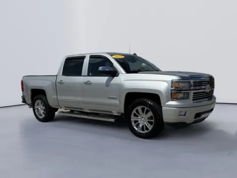 More photos of 2014 Chevrolet Silverado 1500 High Country at Lakeway Auto Sales, TN