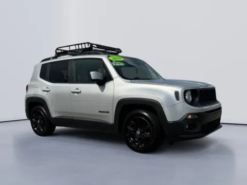 More photos of 2018 Jeep Renegade Latitude at Lakeway Auto Sales, TN