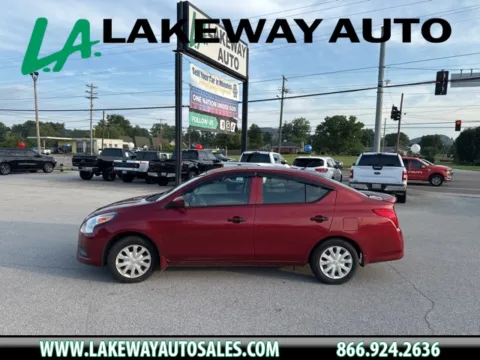 Red 2016 Nissan Versa 1.6 S Plus for sale in Morristown, TN