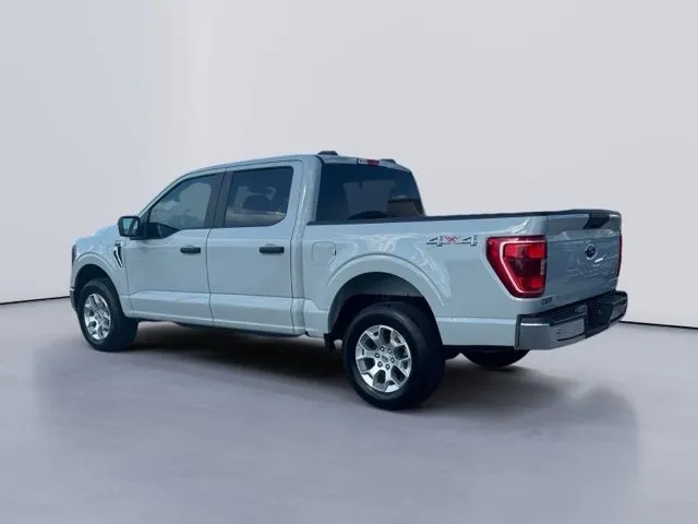 2023 Ford F-150 XLT - Photo 8