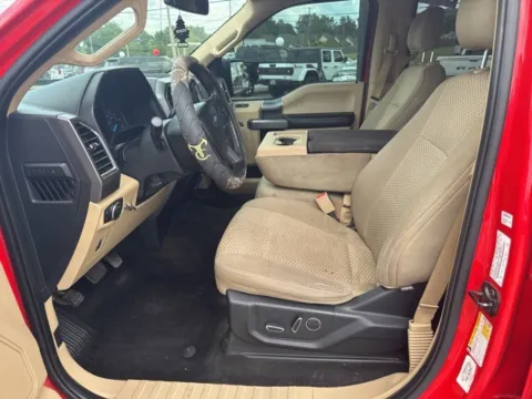 More photos of 2015 Ford F-150 XLT at Lakeway Auto Sales, TN