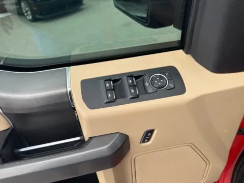 More photos of 2015 Ford F-150 XLT at Lakeway Auto Sales, TN