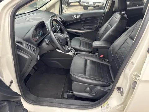 More photos of 2019 Ford EcoSport Titanium at Lakeway Auto Sales, TN