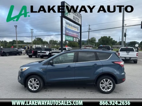 Blue 2018 Ford Escape SE for sale in Morristown, TN