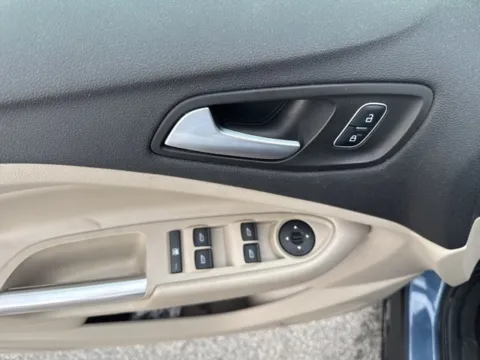 More photos of 2018 Ford Escape SE at Lakeway Auto Sales, TN
