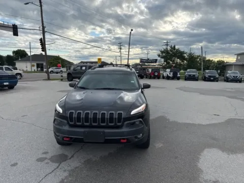 Photos of 2016 Jeep Cherokee Trailhawk for sale in Morristown, TN at Lakeway Auto Sales