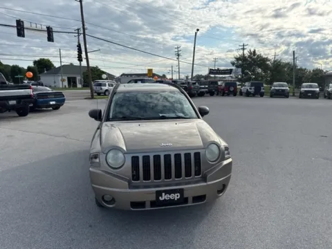 Photos of 2007 Jeep Compass Sport for sale in Morristown, TN at Lakeway Auto Sales
