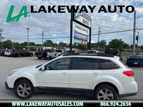 White 2013 Subaru Outback 2.5i Premium for sale in Morristown, TN