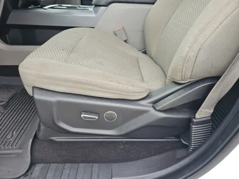 More photos of 2019 Ford F-250SD XLT at Lakeway Auto Sales, TN