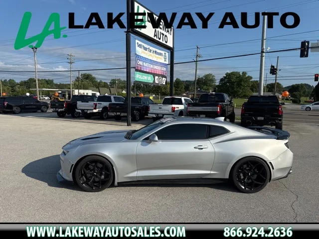 Silver 2018 Chevrolet Camaro SS for sale in Morristown, TN