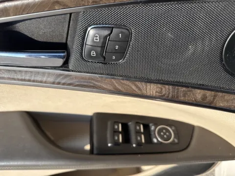 More photos of 2019 Lincoln Nautilus Reserve at Lakeway Auto Sales, TN