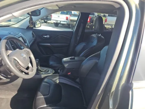 Photos of 2020 Jeep Cherokee Latitude Plus for sale in Morristown, TN at Lakeway Auto Sales