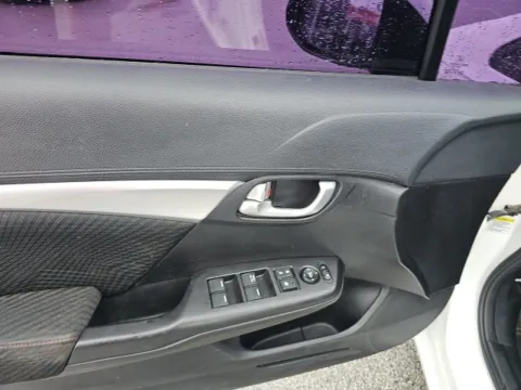 More photos of 2013 Honda Civic Si at Lakeway Auto Sales, TN