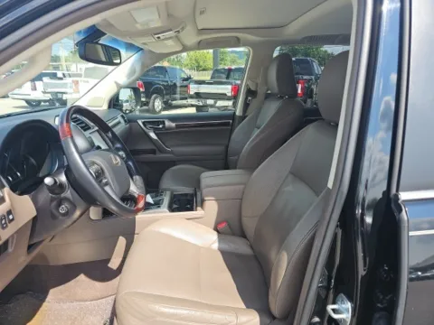 Photos of 2016 Lexus GX 460 for sale in Morristown, TN at Lakeway Auto Sales