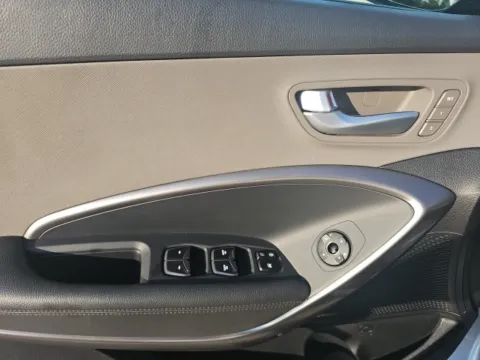 More photos of 2017 Hyundai Santa Fe SE Ultimate at Lakeway Auto Sales, TN