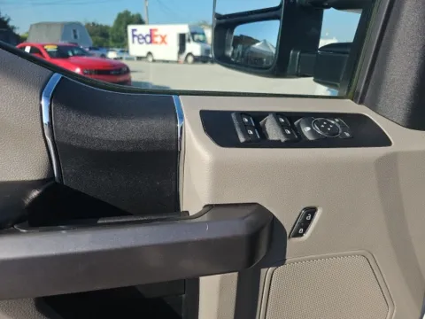 More photos of 2021 Ford F-250SD XLT at Lakeway Auto Sales, TN