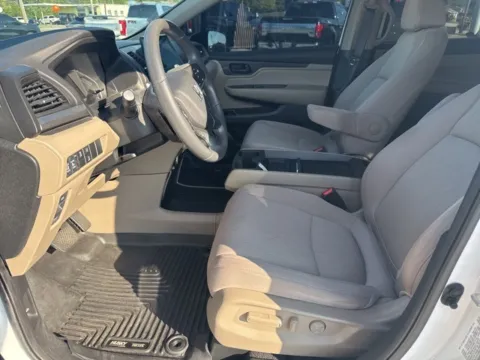 More photos of 2020 Honda Odyssey EX at Lakeway Auto Sales, TN