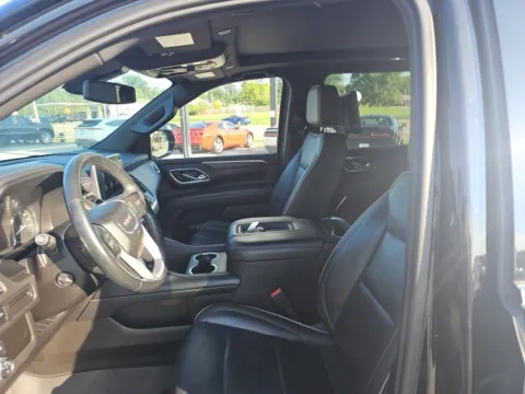 Photos of 2021 GMC Yukon XL SLT for sale in Morristown, TN at Lakeway Auto Sales