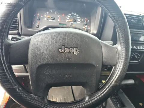 More photos of 2005 Jeep Wrangler Sport at Lakeway Auto Sales, TN