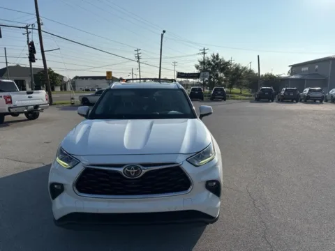 Photos of 2020 Toyota Highlander Limited for sale in Morristown, TN at Lakeway Auto Sales