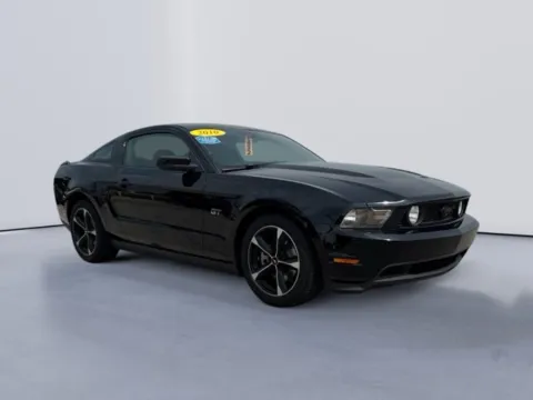More photos of 2010 Ford Mustang GT at Lakeway Auto Sales, TN