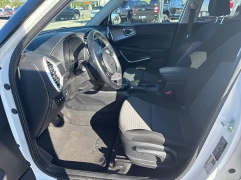 More photos of 2020 Kia Soul GT-Line at Lakeway Auto Sales, TN