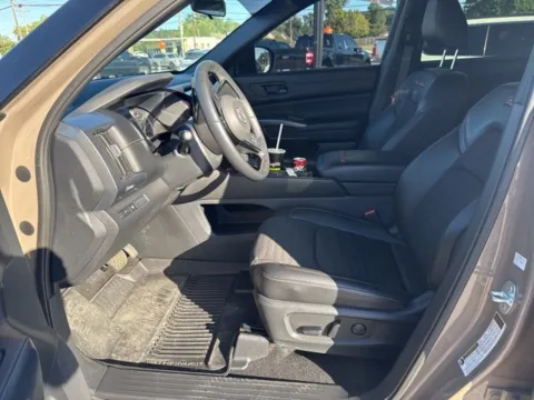 More photos of 2023 Nissan Pathfinder Rock Creek at Lakeway Auto Sales, TN