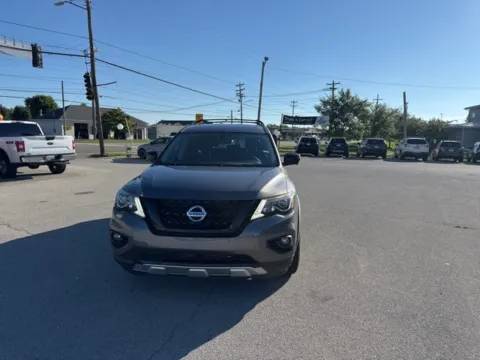 Photos of 2019 Nissan Pathfinder SL for sale in Morristown, TN at Lakeway Auto Sales