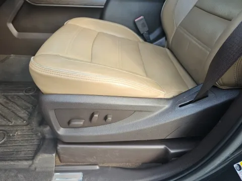 More photos of 2019 GMC Sierra 3500HD Denali at Lakeway Auto Sales, TN