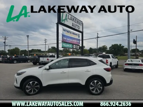 White 2023 Ford Escape Platinum for sale in Morristown, TN