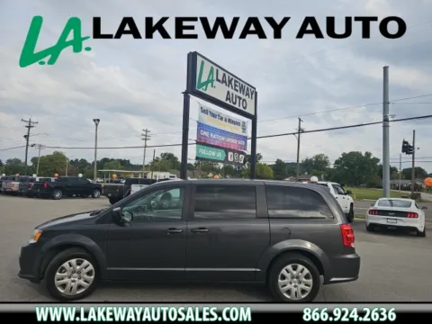 Gray 2018 Dodge Grand Caravan SE for sale in Morristown, TN