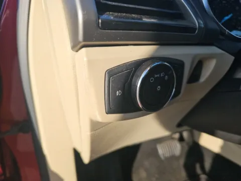 More photos of 2013 Ford Fusion SE at Lakeway Auto Sales, TN