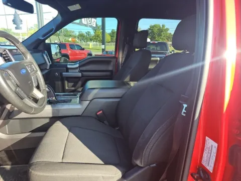 More photos of 2015 Ford F-150 XLT at Lakeway Auto Sales, TN