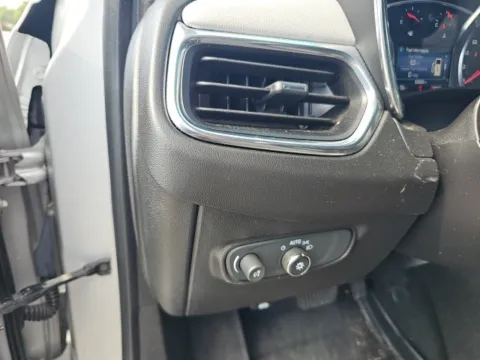 More photos of 2019 Chevrolet Equinox LT at Lakeway Auto Sales, TN