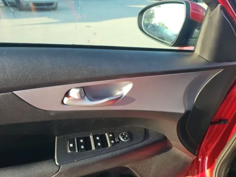 More photos of 2024 Kia Forte LXS at Lakeway Auto Sales, TN