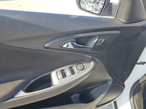 More photos of 2023 Chevrolet Malibu LT at Lakeway Auto Sales, TN