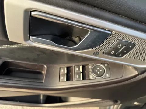 More photos of 2020 Ford Explorer ST at Lakeway Auto Sales, TN