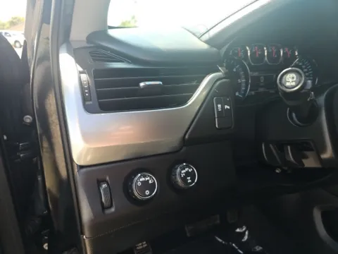 More photos of 2019 Chevrolet Tahoe LS at Lakeway Auto Sales, TN