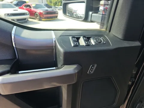 More photos of 2015 Ford F-150 XLT at Lakeway Auto Sales, TN