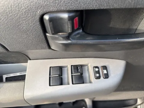 More photos of 2007 Toyota Tundra SR5 at Lakeway Auto Sales, TN