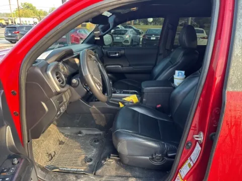 More photos of 2019 Toyota Tacoma TRD Sport at Lakeway Auto Sales, TN