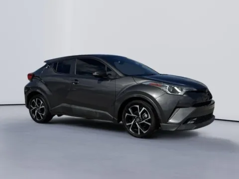 More photos of 2018 Toyota C-HR XLE at Lakeway Auto Sales, TN