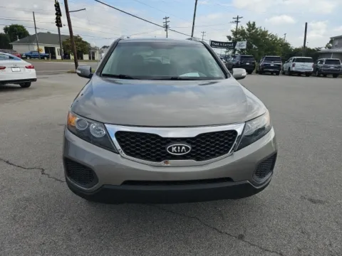 Photos of 2013 Kia Sorento LX for sale in Morristown, TN at Lakeway Auto Sales