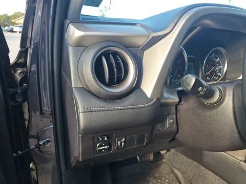 More photos of 2016 Toyota RAV4 XLE at Lakeway Auto Sales, TN