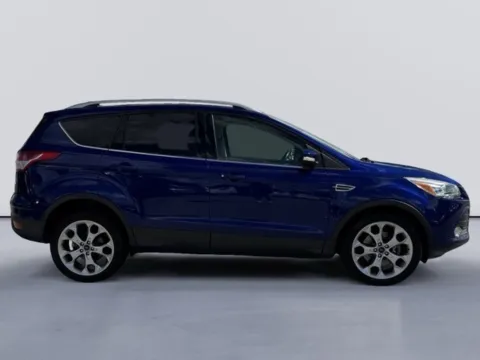 More photos of 2016 Ford Escape Titanium at Lakeway Auto Sales, TN